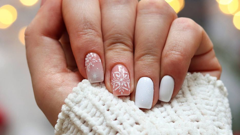 Najmodniejszy manicure na święta (zdjęcie podglądowe)