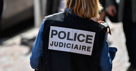 Francja. Atak nożownika na posterunek policji. Kobieta nie żyje