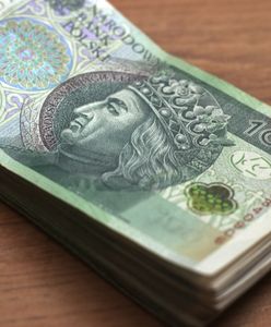 Kupili stare bmw. Takimi banknotami zapłacili. "Souvenir"