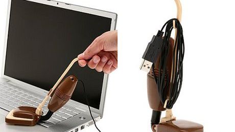 Posprzątaj klawiaturę odkurzaczem USB 1