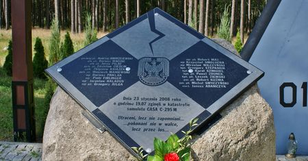 Katastrofa CASY. Zawinił system czy człowiek?