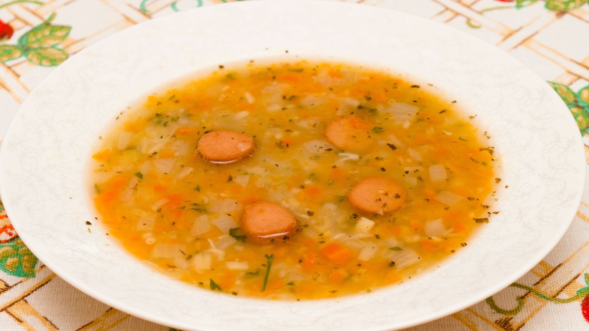 Zapalanka to sycąca zupa ziemniaczana na zasmażce