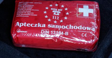 Rząd zmienia przepisy, ale nie wspomina o apteczce. Pod tym względem jesteśmy jak Rumunia