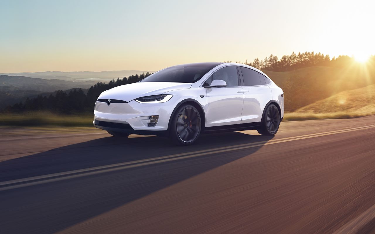 Model X norweskiego taksówkarza zdecydowanie nie spełniał jego oczekiwań.