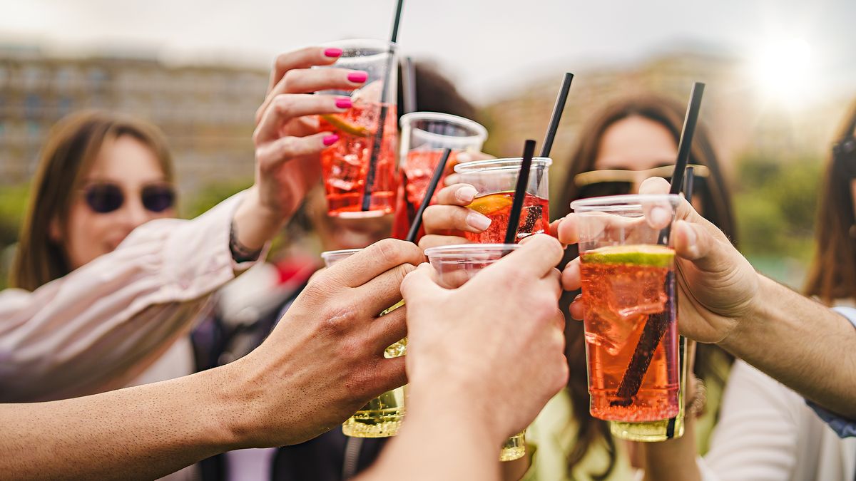 plastik, kubki, słomki