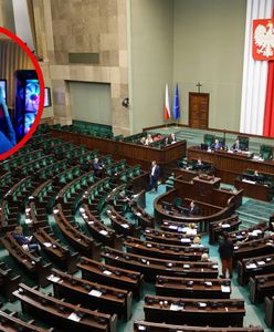 Sejm The Game, czyli zagraj w polską politykę. Gdzie dostępna jest gra?