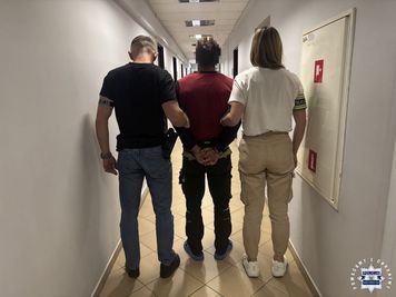 90-latka chciała ratować wnuczkę i straciła 67 tys. zł. Podejrzany trafił do aresztu
