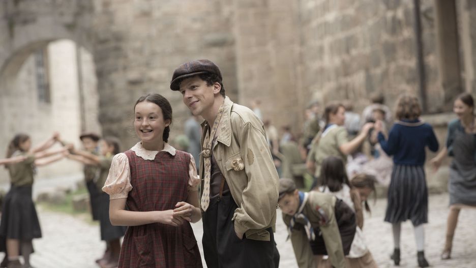 Kadr z filmu "Niezłomni"