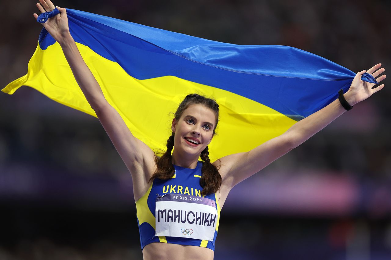 IOC decision to allow Russian athletes prompts Ukrainian outcry