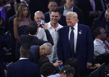 Jak spotkać się z prezydentem USA? Dostęp za nawet setki tys. dolarów