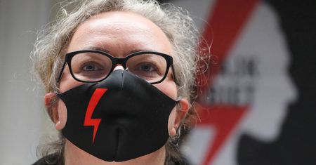 Marta Lempart zakażona. "Skąd TVP Info wiedziało?"