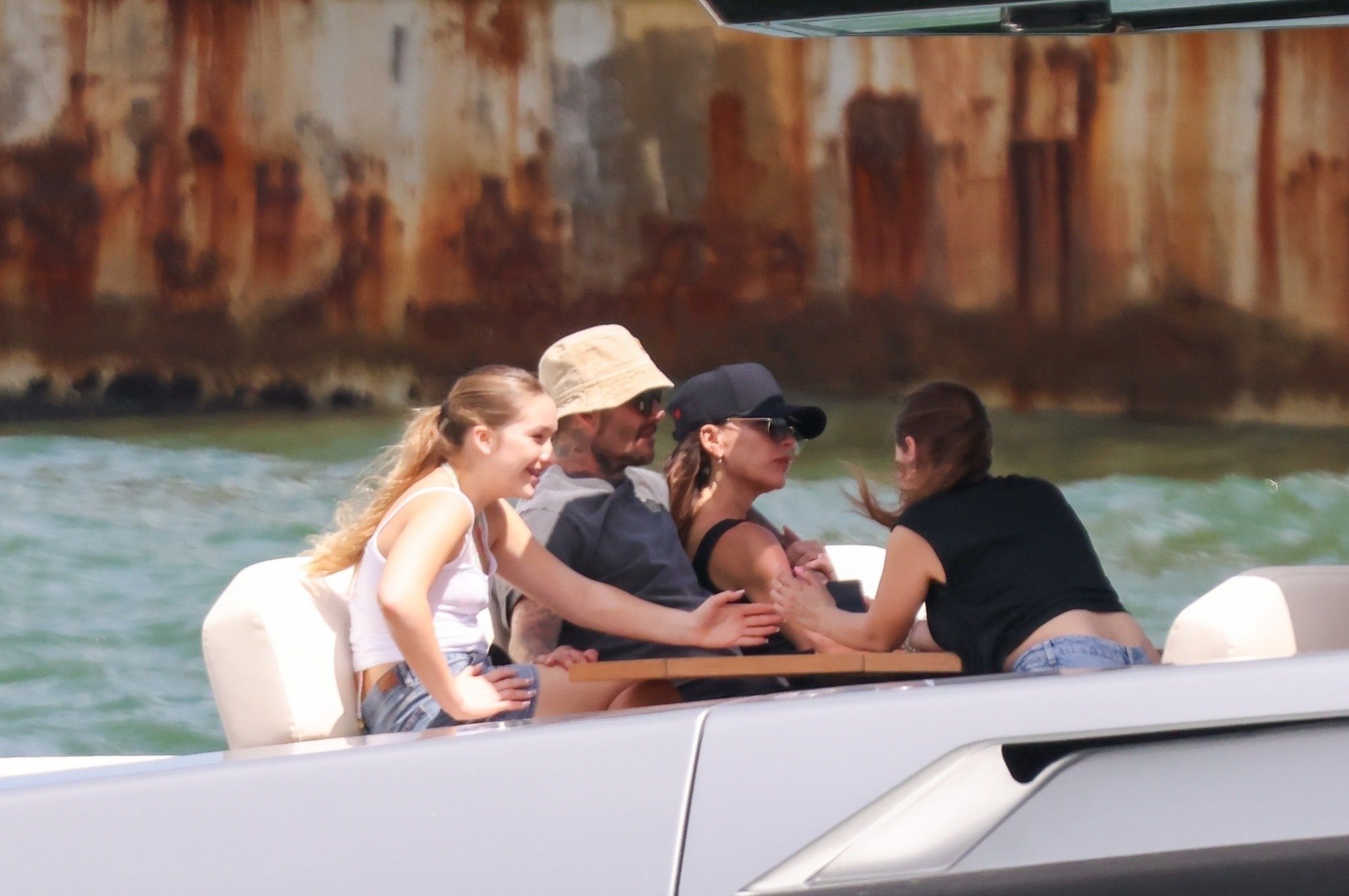 Victoria i David Beckhamowie kupili jacht za 20 milionów dolarów 