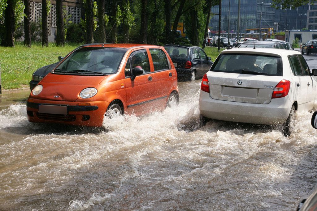 http://auto-swiat.pl