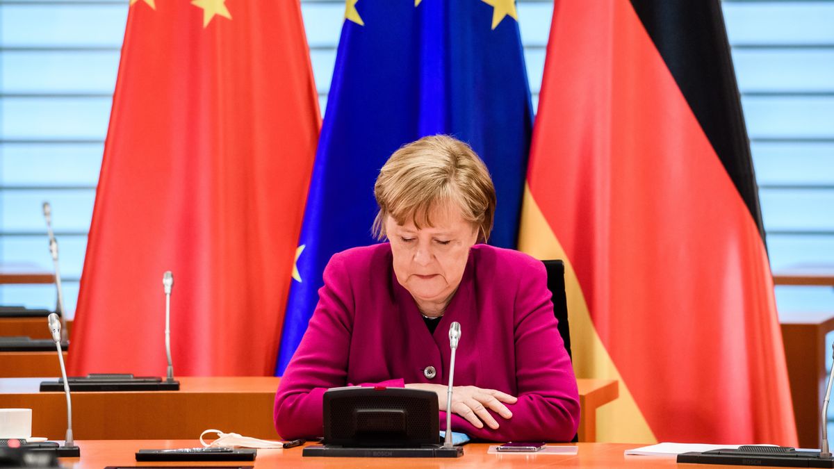 Angela Merkel nie pozwala wciąż na luzowanie obostrzeń - czeka na odejście kolejnej fali wirusa