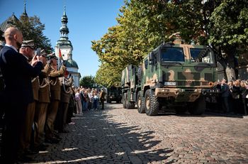 Gostynin i Łowicz z nową jednostką wojskową. Zainaugurowano 2. Brygadę Rakiet