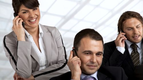 Komórka, pracownik i podatki 1