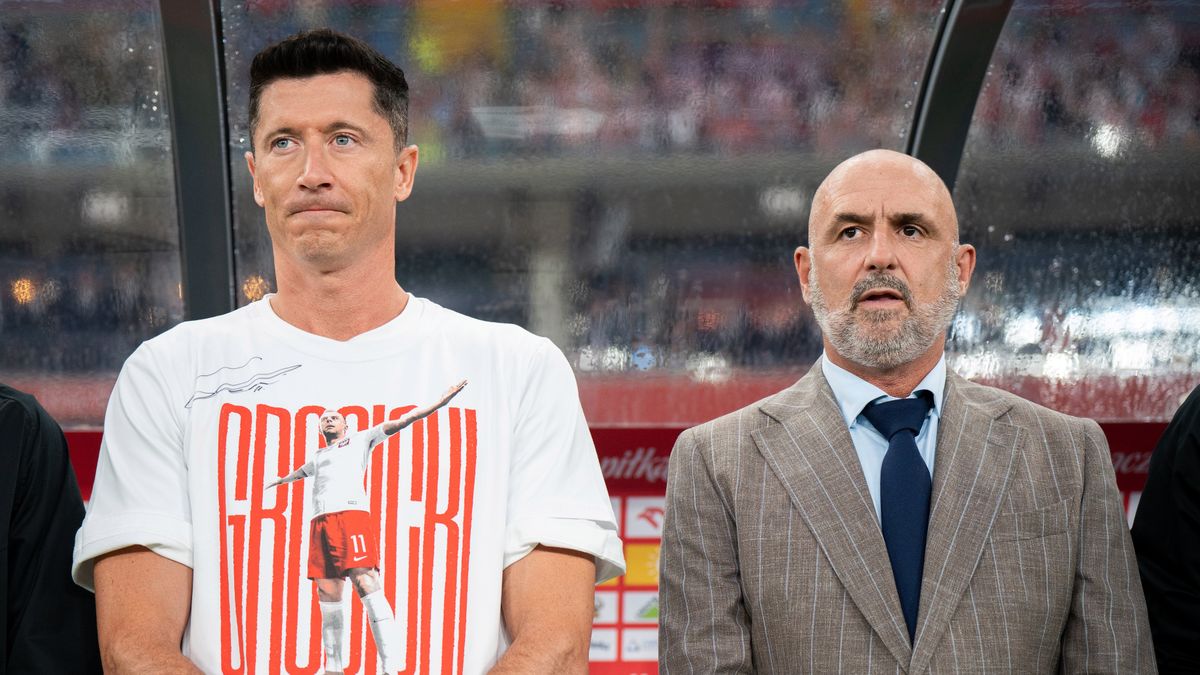 Getty Images / Marcin Golba/NurPhoto / Na zdjęciu: Robert Lewandowski stracił opaskę kapitańską