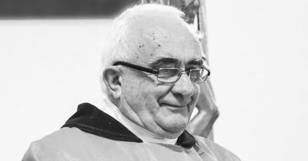 Koronawirus. Ks. Stanisław Bijak nie żyje. Przegrał walkę z COVID-19