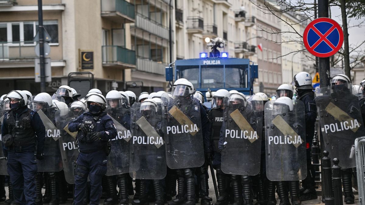 Getty Images / Omar Marquez / Na zdjęciu: policja (zdjęcie ilustracyjne)