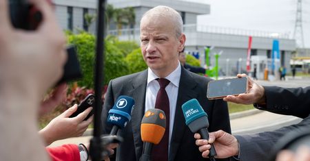 Niemcy ostrzegają. Gigantyczna firma mówi o "upadku przemysłu"