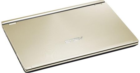 Asus U46 - lekki, solidny i żywotny
