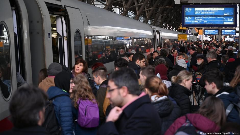 Niemcy wściekli na kolej. Ponad 2 tys. ataków na pracowników Deutsche Bahn