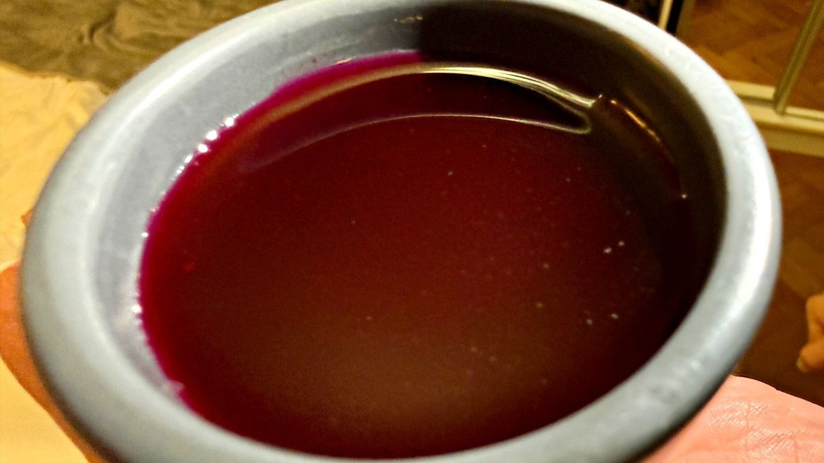 Sok z kiszonych buraków jest  zdrowym dodatkiem do diety.