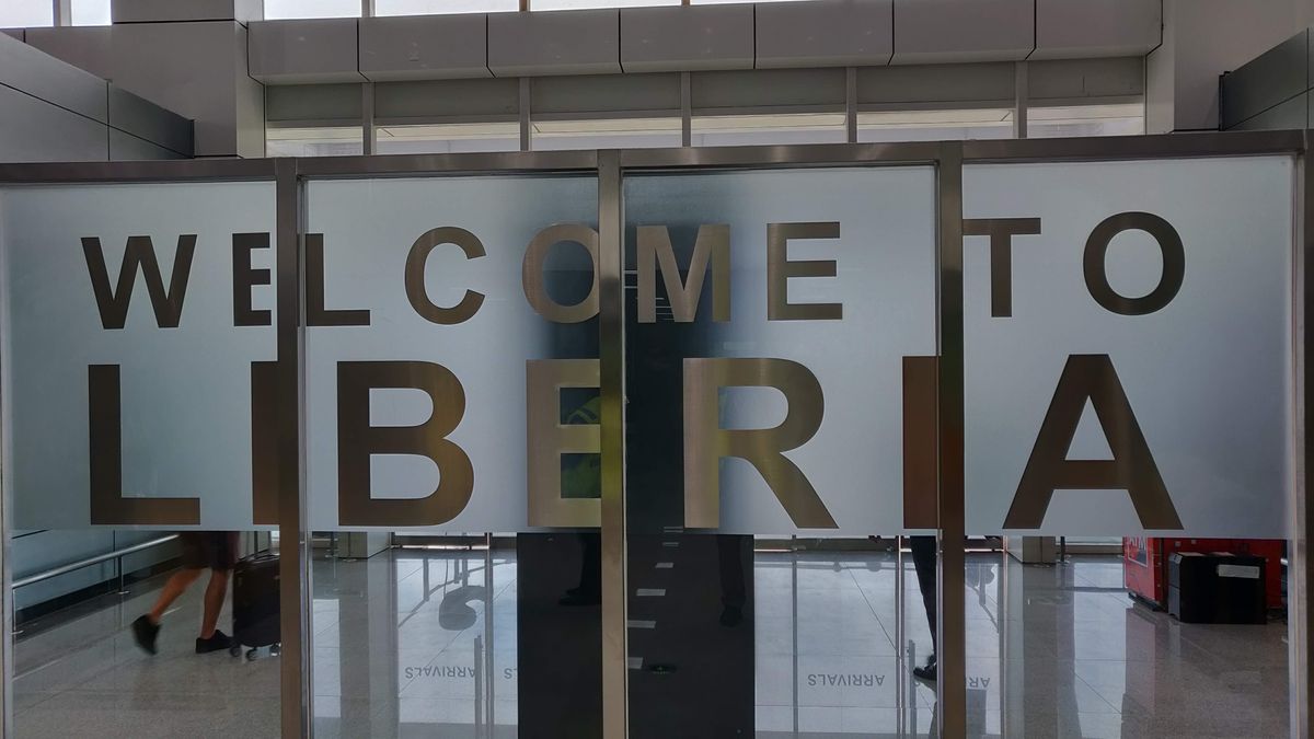 Groźny incydent w Liberii. W samolocie prezydenta pękła opona