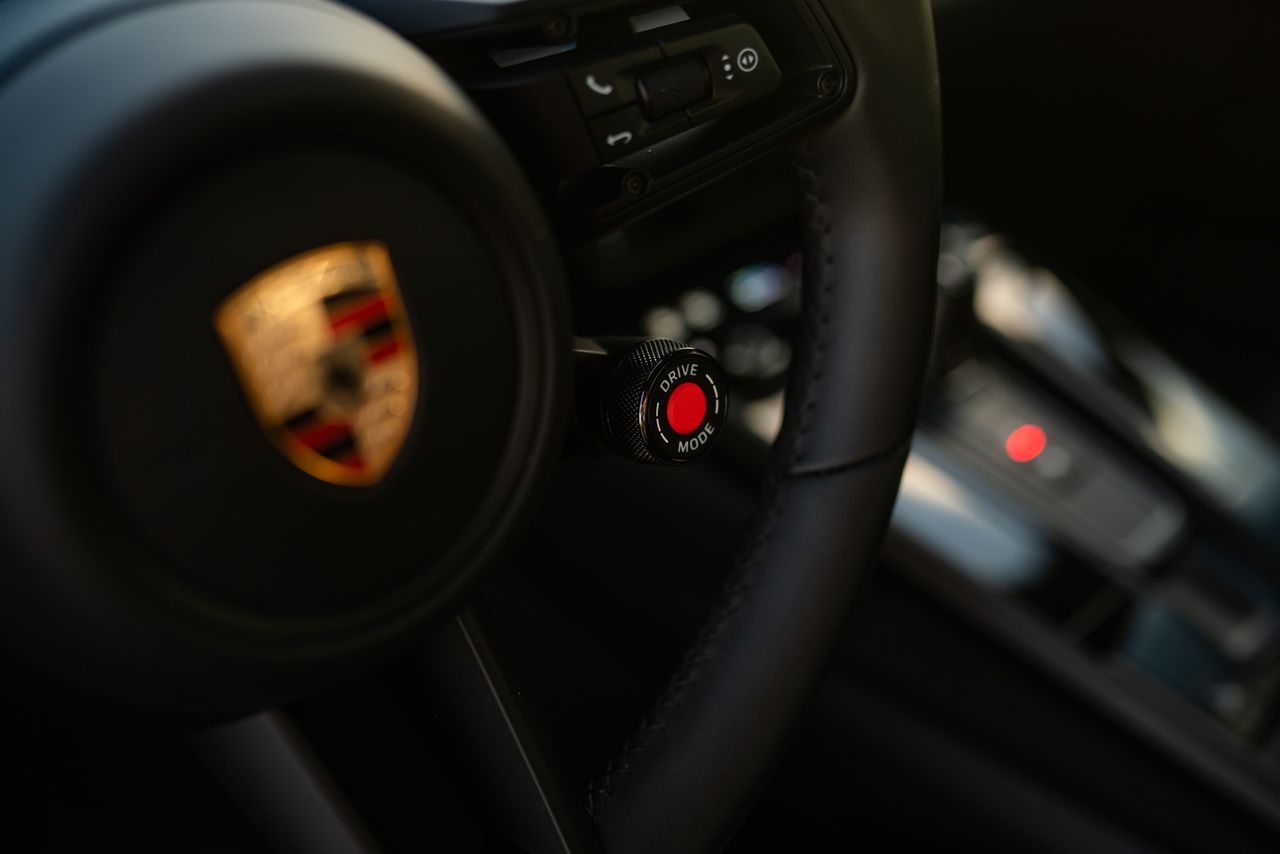 Porsche 911 Carrera 4 GTS