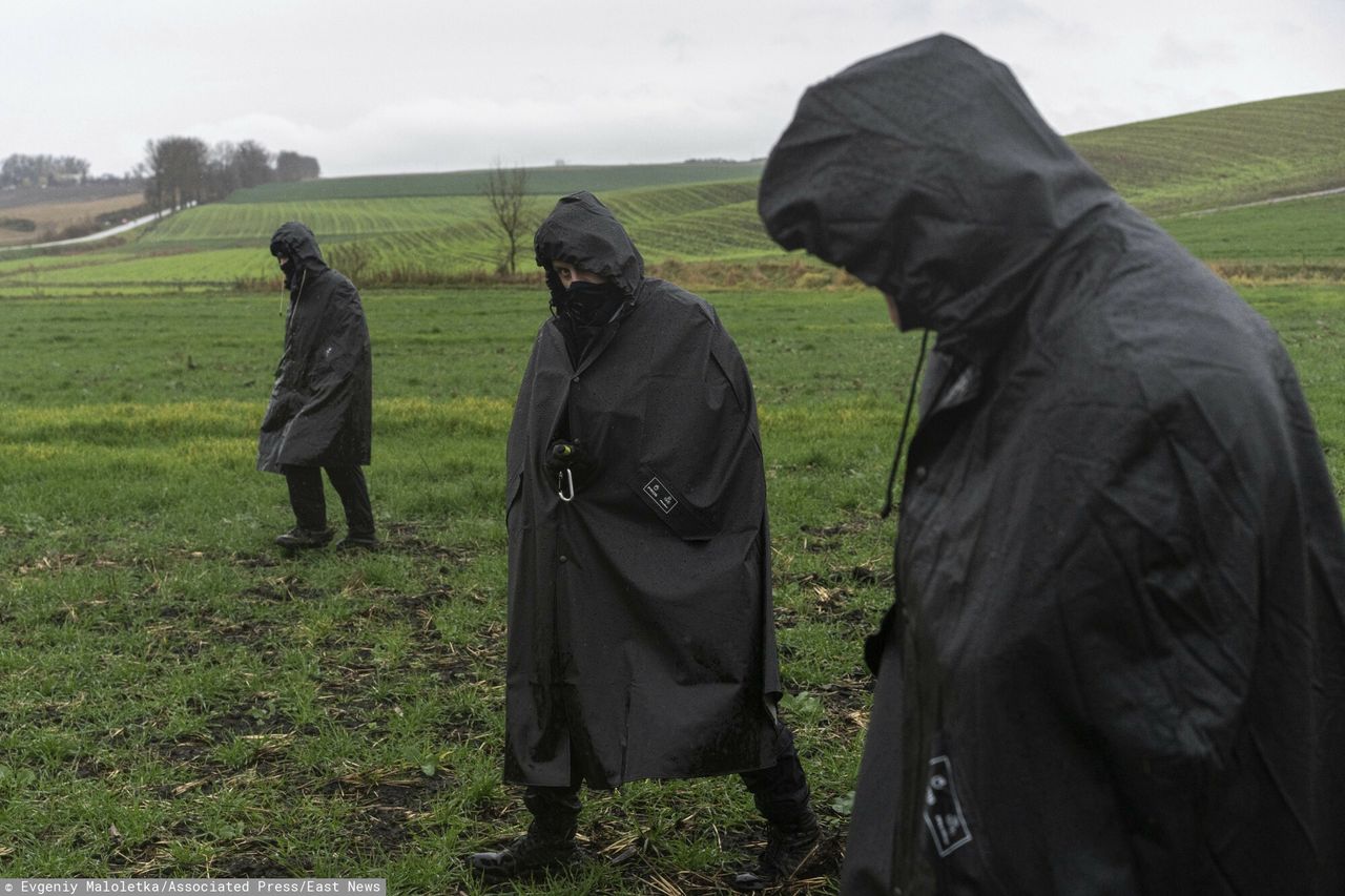 Poszukiwania po eksplozji rakiety w Przewodowie - podobne trwają właśnie w powiecie zamojskim 