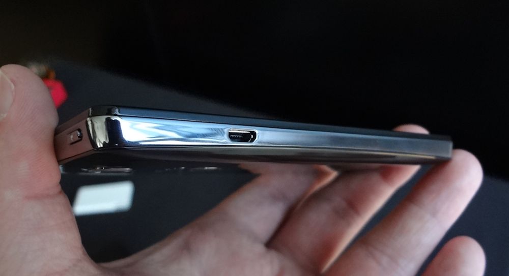 Smartfon Prestigio z Atomem Intela debiutuje w Polsce [pierwsze wrażenia] 5