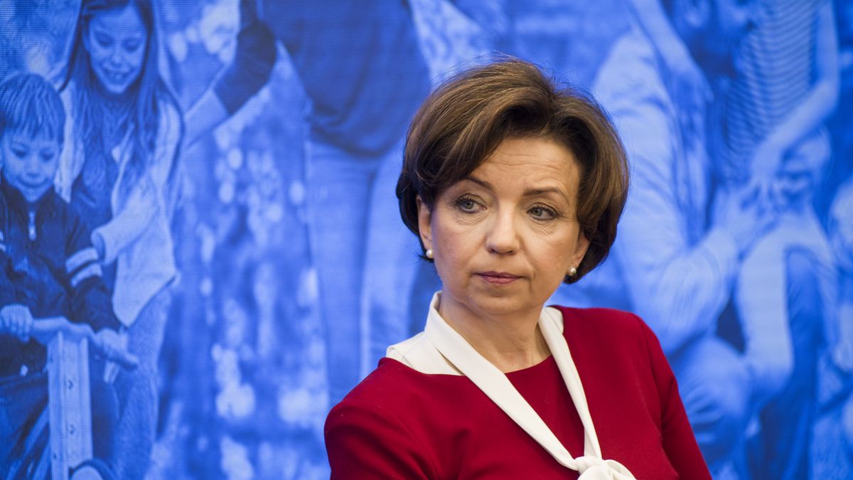 WARSAW, MASOVIA, POLAND - 2021/10/20: Marlena Malag, the Minister of Family and Social Policy seen during the debate.
In Warsaw, a debate was held with the participation of ministers on the occasion of the Family Rights Day, entitled "Various Aspects of Family Rights. What actions should be taken to empower families? "
The debate was organized by the Ministry of Family and Social Policy. (Photo by Attila Husejnow/SOPA Images/LightRocket via Getty Images)