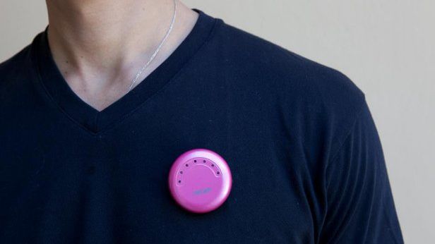 Miniaturowy aparat, który nie wymaga używania rąk 1