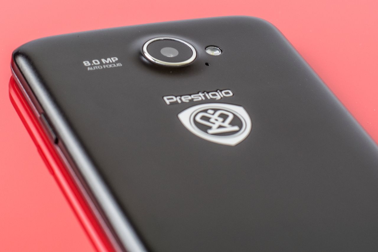 Prestigio MultiPhone 8500 DUO – test smartfonu bez największej zalety Windows Phone