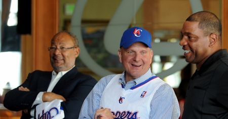 Steve Ballmer wystąpił z rady dyrektorów Microsoftu, zajmie się koszykówką