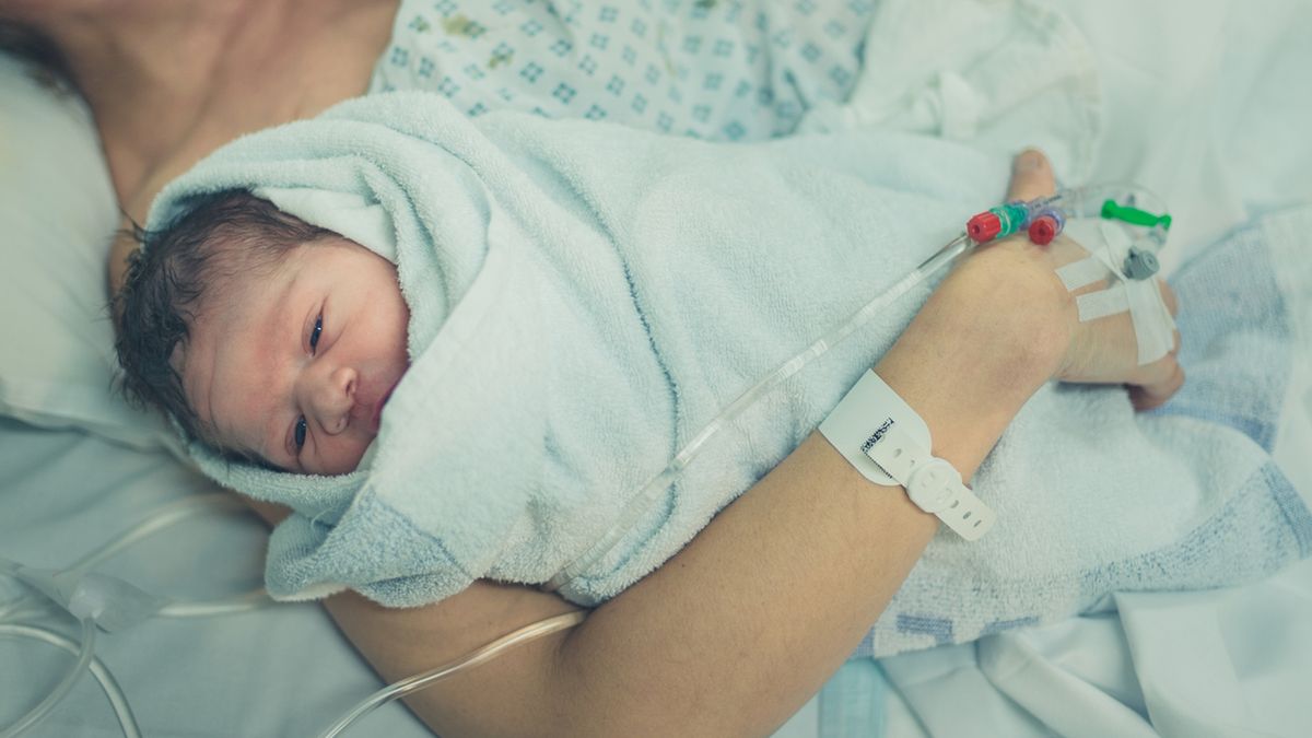 Łagodzenie bólu porodowego możliwe jest dzięki metodom naturalnym i farmakologicznym