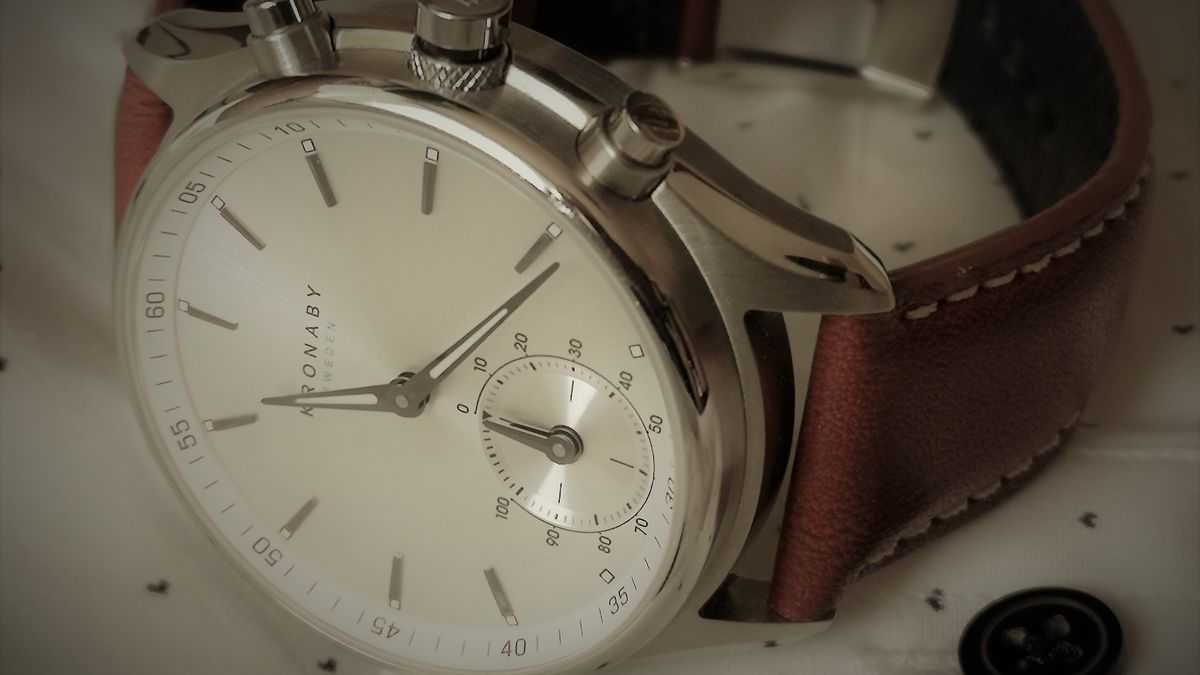 Test zegarka hybrydowego Kronaby Sekel A1000-0713. Mariaż nowoczesnej technologii z elegancją 1