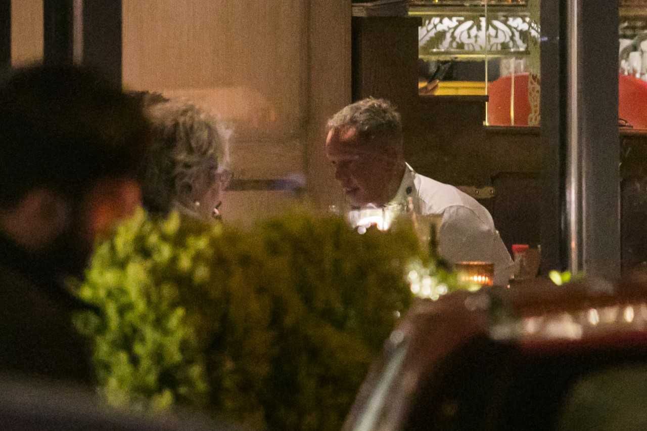 Natalia Siwiec na spotkaniu z Piotrem Krysiakiem, autorem książki "Dziewczyny z Dubaju"