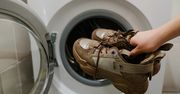 Pierzesz buty w pralce? Unikaj tych błędów