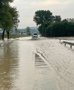 Zakopianka pod wodą. Paraliż podczas powrotu z weekendu