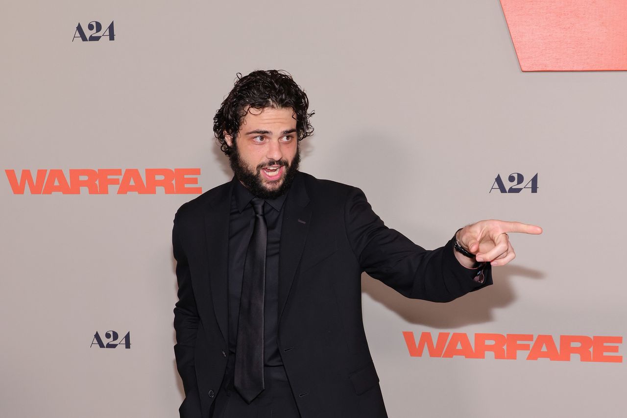 Noah Centineo zaskakuje fanów imponującą metamorfozą