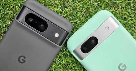 Pixel 8 kontra Pixel 8a. Porównanie smartfonów Google’a
