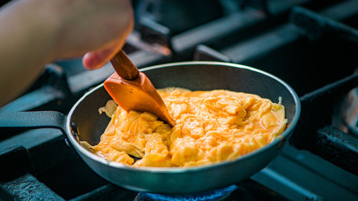 Przepis na staropolską jajeczncę na winie 