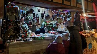 Sosnowiec: Ruszył Jarmark Świąteczny 2025. Od dziś ulica Małachowskiego pełna jest blasku, zapachów i kulturalnych uniesień