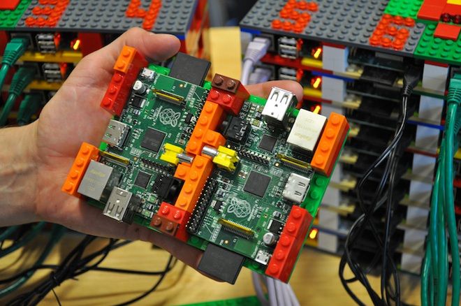 Niesamowity superkomputer oparty na Raspberry Pi i klockach Lego 2