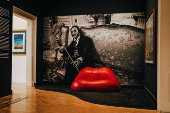 Radomsko: Jakie imprezy zaplanowano na weekend 20 i 21 września? Salvador Dali czy sprzątanie Pilicy!