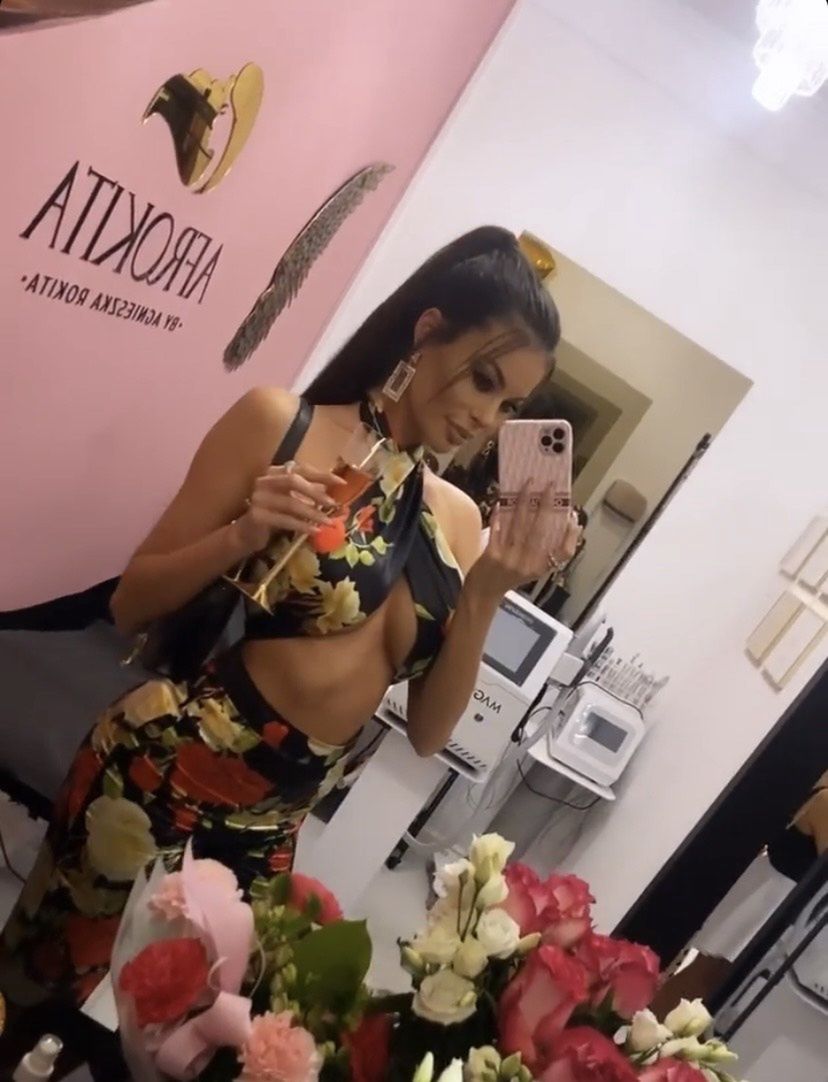 Justyna Gradek i jej eks Karol Miśkiewicz wspólnie promują salon medycyny estetycznej. Przekonali was?