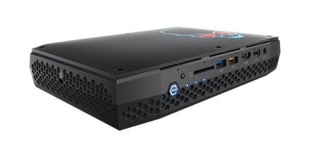 Intel prezentuje komputerek NUC z procesorem Kaby Lake-G - najmniejszy sprzęt do VR