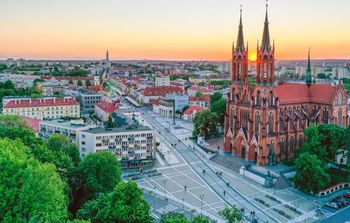 Pogoda w Białymstoku. Prognoza na sobotę 16 maja. Chmury i przelotne opady, do 15°C