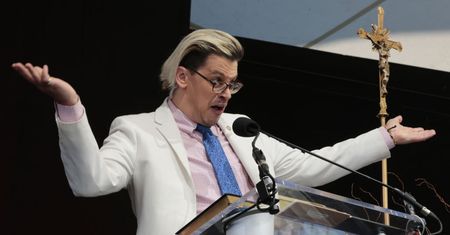 Prawicowy skandalista deportowany z USA. Wpadł na lotnisku